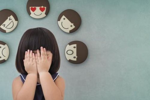 Đứa trẻ được cha mẹ dạy dỗ đúng cách sẽ có 5 dấu hiệu điển hình