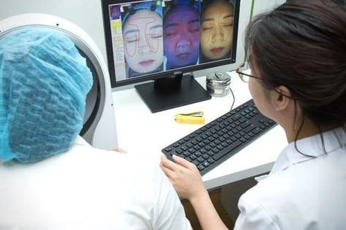 Vì sao ngày càng nhiều Việt kiều về nước điều trị bệnh da liễu?