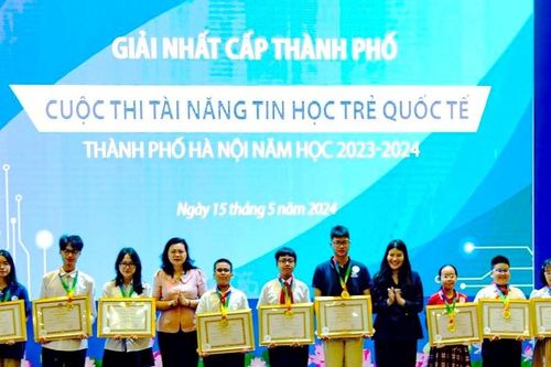 Hà Nội có 2 học sinh tham dự cuộc thi Vô địch tin học văn phòng thế giới