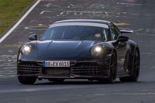 Porsche 911 Hybrid sắp được trình làng với nhiều công nghệ mới