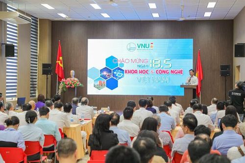 Đại học Quốc gia Hà Nội tôn vinh các nhà khoa học có sản phẩm khoa học, công nghệ hữu ích