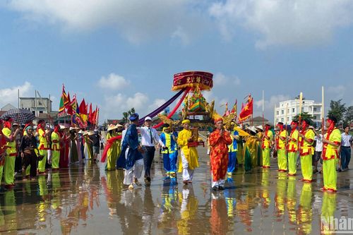 Lễ hội cầu ngư Nhượng Bạn thu hút du khách trải nghiệm