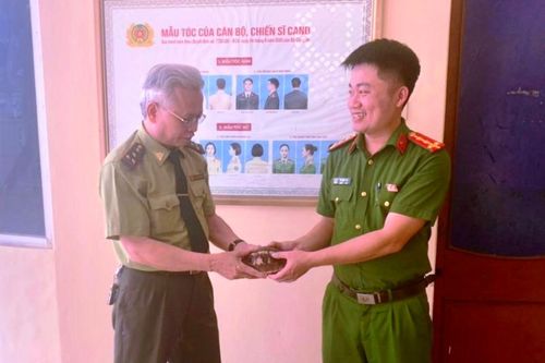 Thanh Hóa: Bàn giao 17 cá thể động vật quý hiếm cho trung tâm cứu hộ