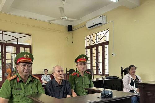 Bạo hành cụ già 86 tuổi ở cơ cở từ thiện, người đàn ông lãnh án 18 tháng tù