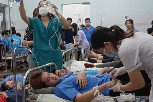 Đồng Nai: Gần 100 người ngộ độc sau khi ăn bánh đa cua