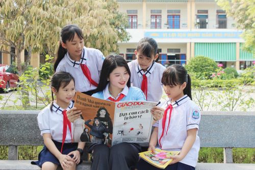 Cô giáo Tổng phụ trách đội đam mê cống hiến
