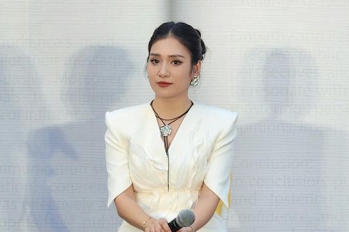 MC Thanh Mai ra mắt sách chữa nói ngọng chưa từng có trên thị trường