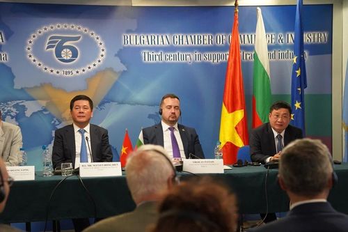 Hợp tác lao động là lĩnh vực tiềm năng của hai nước Việt Nam và Bulgaria