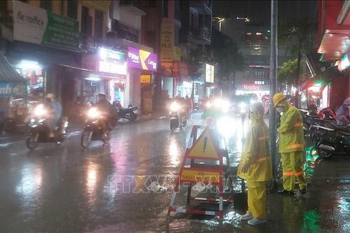 Hà Nội: Chủ động hạ mực nước trên hệ thống nên không có điểm úng ngập sau mưa lớn