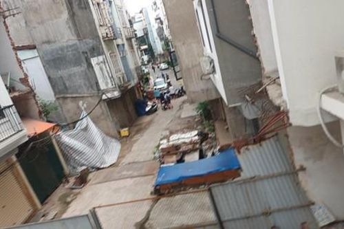 Hà Nội: Người đàn ông tử vong khi rơi từ tầng cao trong lúc đang sửa chữa nhà