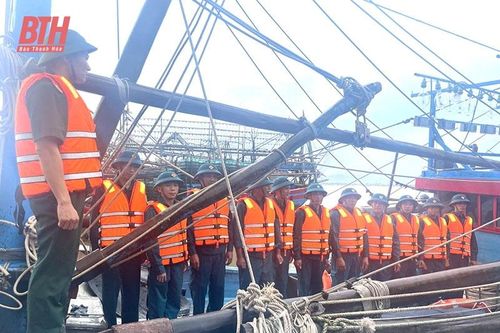 Đội cứu tinh của ngư dân
