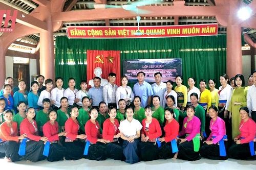 Tập huấn phục dựng, bảo tồn dân ca, dân vũ dân tộc Mường phục vụ phát triển du lịch cộng đồng