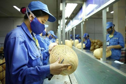 Việc mua được nhà riêng đối với công nhân là vô cùng khó khăn