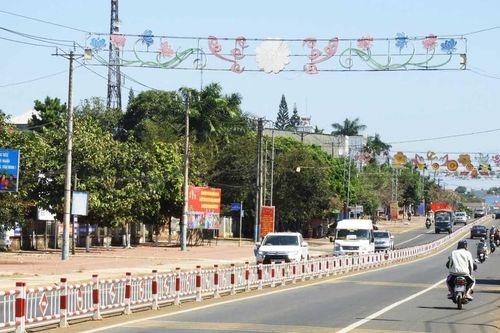 Ủy ban nhân dân tỉnh trả lời kiến nghị của cử tri huyện Đak Đoa về giải quyết thủ tục hành chính liên quan đến lĩnh vực đất đai