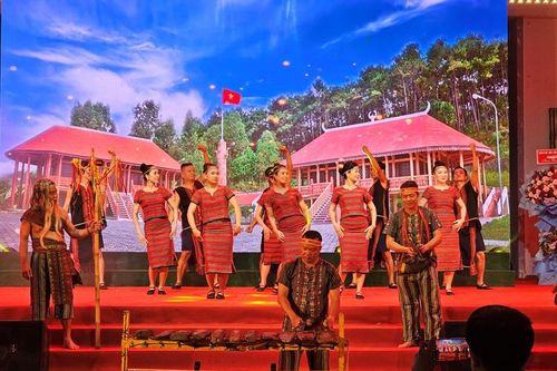 Lan tỏa nét đẹp văn hóa truyền thống các dân tộc