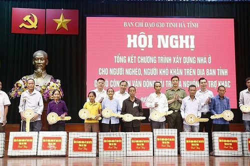 Bộ Công an hỗ trợ tỉnh Hà Tĩnh xây dựng 1.000 ngôi nhà cho người nghèo, người khó khăn