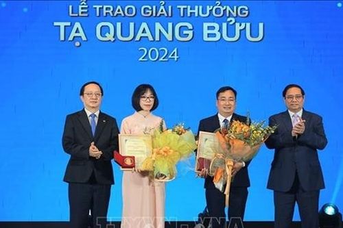 Khoa học công nghệ là nền tảng để Việt Nam bắt kịp, tiến cùng, vượt lên