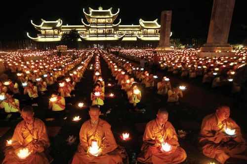 Chào mừng Vesak 2025 được tổ chức tại Việt Nam: Tuệ giác Phật giáo về chiến tranh và hòa bình