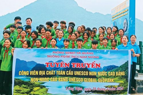 Hiệu quả mô hình Câu lạc bộ 'Cùng em khám phá công viên địa chất'