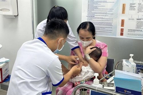 Bộ Y tế cấp phép vaccine sốt xuất huyết, zona thần kinh và phế cầu 23