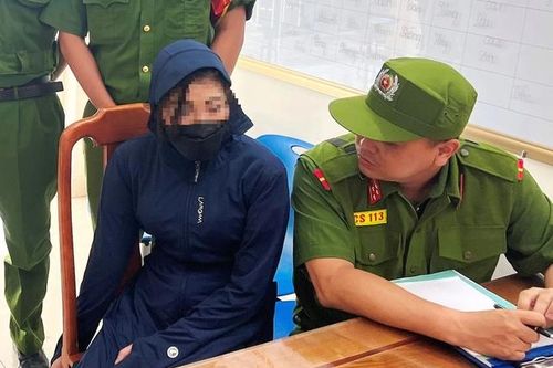 Buồn chuyện tình cảm, người phụ nữ Hải Phòng đi xe máy lên cầu Bính định tự tử