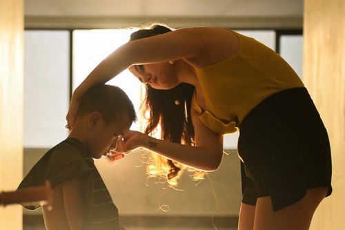 Mua đủ loại thuốc bổ để con cao lớn như 'con nhà người ta'