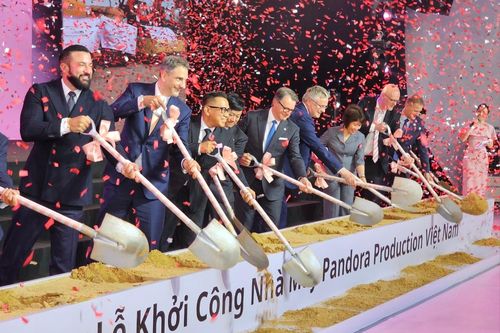Pandora khởi công nhà máy 150 triệu USD ở Bình Dương
