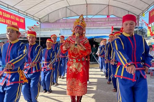 Gìn giữ nghệ thuật dân gian đặc trưng vùng biển