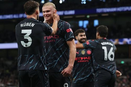 Cú bứt tốc quan trọng của Man City