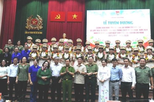 Công an TPHCM tổ chức chuỗi hoạt động mừng Ngày sinh Chủ tịch Hồ Chí Minh