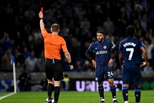 Chùm ảnh: Cole Palmer tiếp tục tỏa sáng, Chelsea sáng cửa dự Europa League