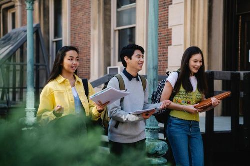 Anh: Sinh viên quốc tế giảm mạnh giữa mùa tuyển sinh