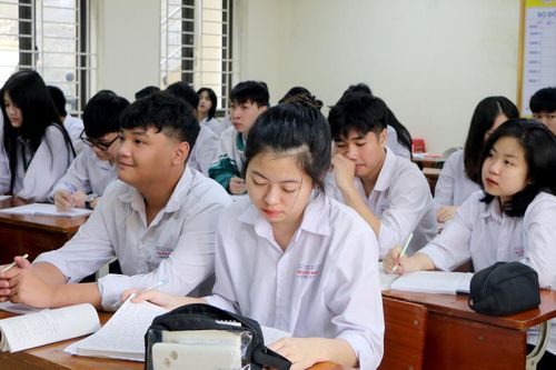 Học sinh Yên Bái tăng tốc 'vượt vũ môn'