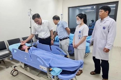 Thủ tướng chỉ đạo sau vụ hơn 350 công nhân Vĩnh Phúc nhập viện