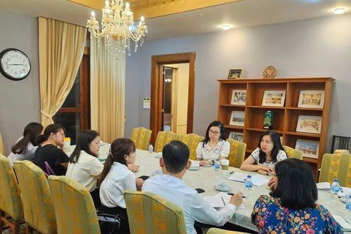 Gắn kết cộng đồng, nuôi dưỡng các thế hệ kiều bào trẻ hướng về quê hương