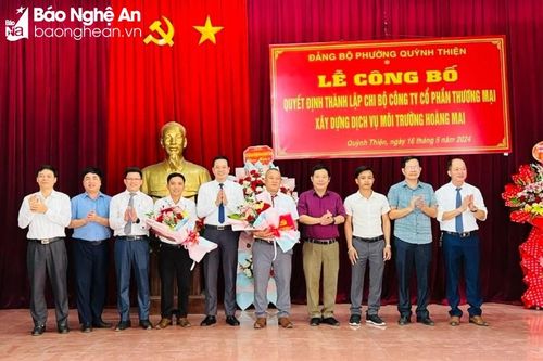 Thêm một chi bộ trong doanh nghiệp tư nhân được thành lập tại thị xã Hoàng Mai