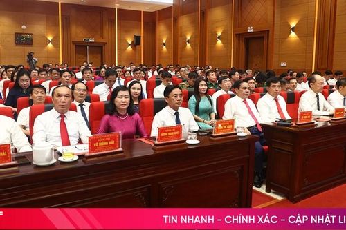 Phát huy vai trò nêu gương trong học và làm theo Bác