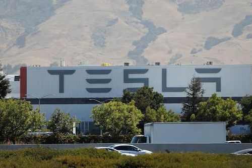 Nhà máy của Tesla bị cáo buộc gây ô nhiễm môi trường