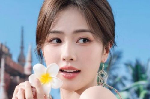 Bạch Lộc khoe dàn con cưng hậu thông báo tin vui cùng bạn trai