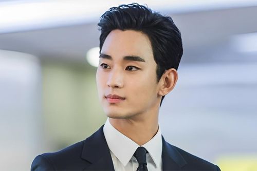 Kim Soo Hyun xác nhận nên duyên với sao nữ kém 4 tuổi, đàng gái xuất sắc không kém Kim Ji Won
