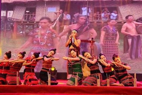 Lan tỏa nét đẹp văn hóa truyền thống của đồng bào các dân tộc miền núi ở Thừa Thiên Huế