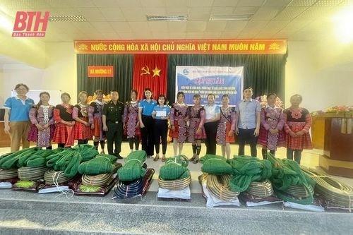 Xây dựng mô hình 'Vườn rau xanh, nhà sạch đẹp, bếp ngăn nắp, chuồng xa nhà'