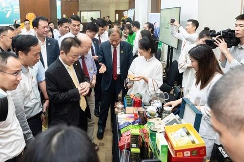 Gỡ nút thắt môi trường kinh doanh, tạo sức mạnh cho doanh nghiệp nhỏ và vừa Hà Nội