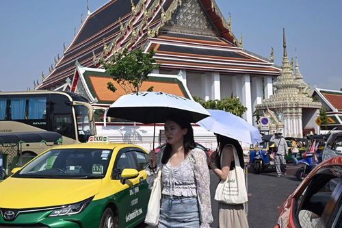 Những thiên đường du lịch của châu Á 'run rẩy' vì nắng nóng