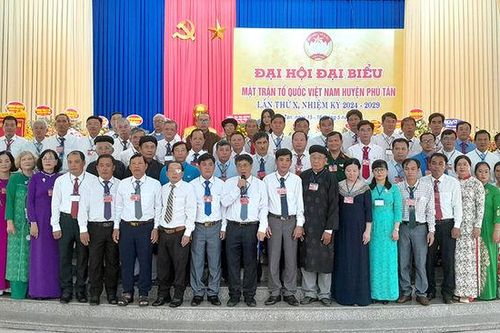 Ông Nguyễn Thành Ân tái đắc cử chức Chủ tịch UBMTTQVN huyện Phú Tân khóa X (nhiệm kỳ 2024-2029)