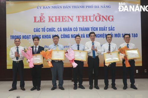 Nhà khoa học, nghiên cứu đóng vai trò then chốt trong sự phát triển khoa học, công nghệ thành phố