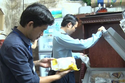 Pleiku xử phạt 2 cơ sở vi phạm an toàn thực phẩm