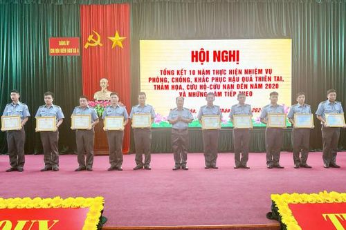Chi đội Kiểm ngư số 4: Tổng kết 10 năm thực hiện các nghị quyết về phòng, chống, khắc phục hậu quả thiên tai, thảm họa, cứu hộ - cứu nạn