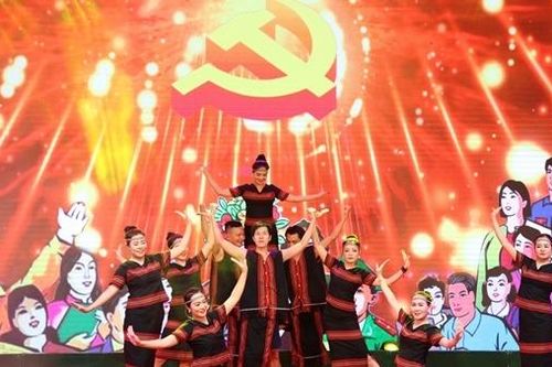 Lan tỏa nét đẹp văn hóa truyền thống của đồng bào các dân tộc miền núi ở Thừa Thiên Huế
