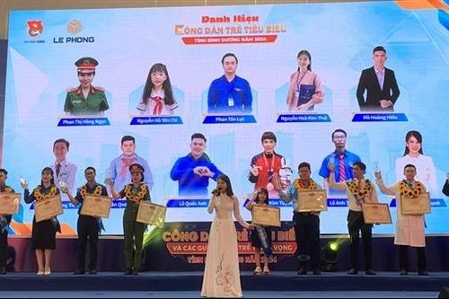Bình Dương tuyên dương 25 gương mặt trẻ tiêu biểu